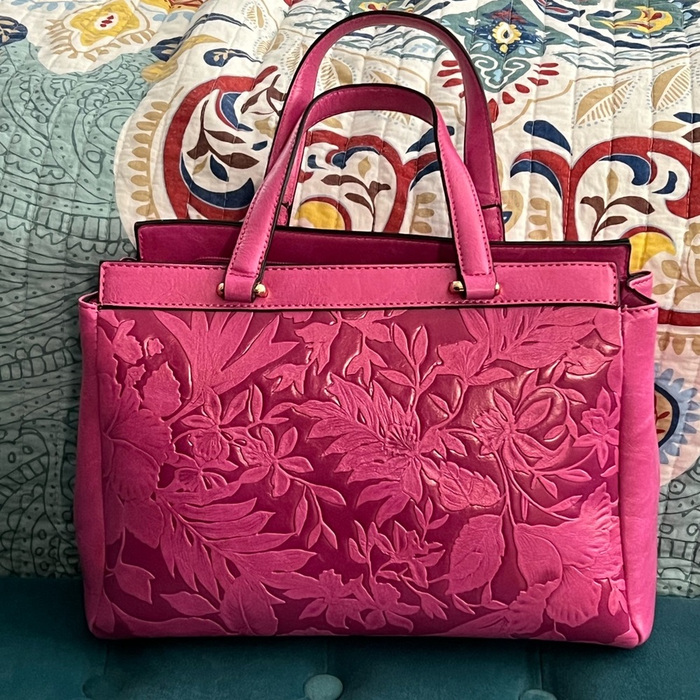 Fuchsia Mellow World Salome Floral Satchel. NWOT. Hard to find this color.